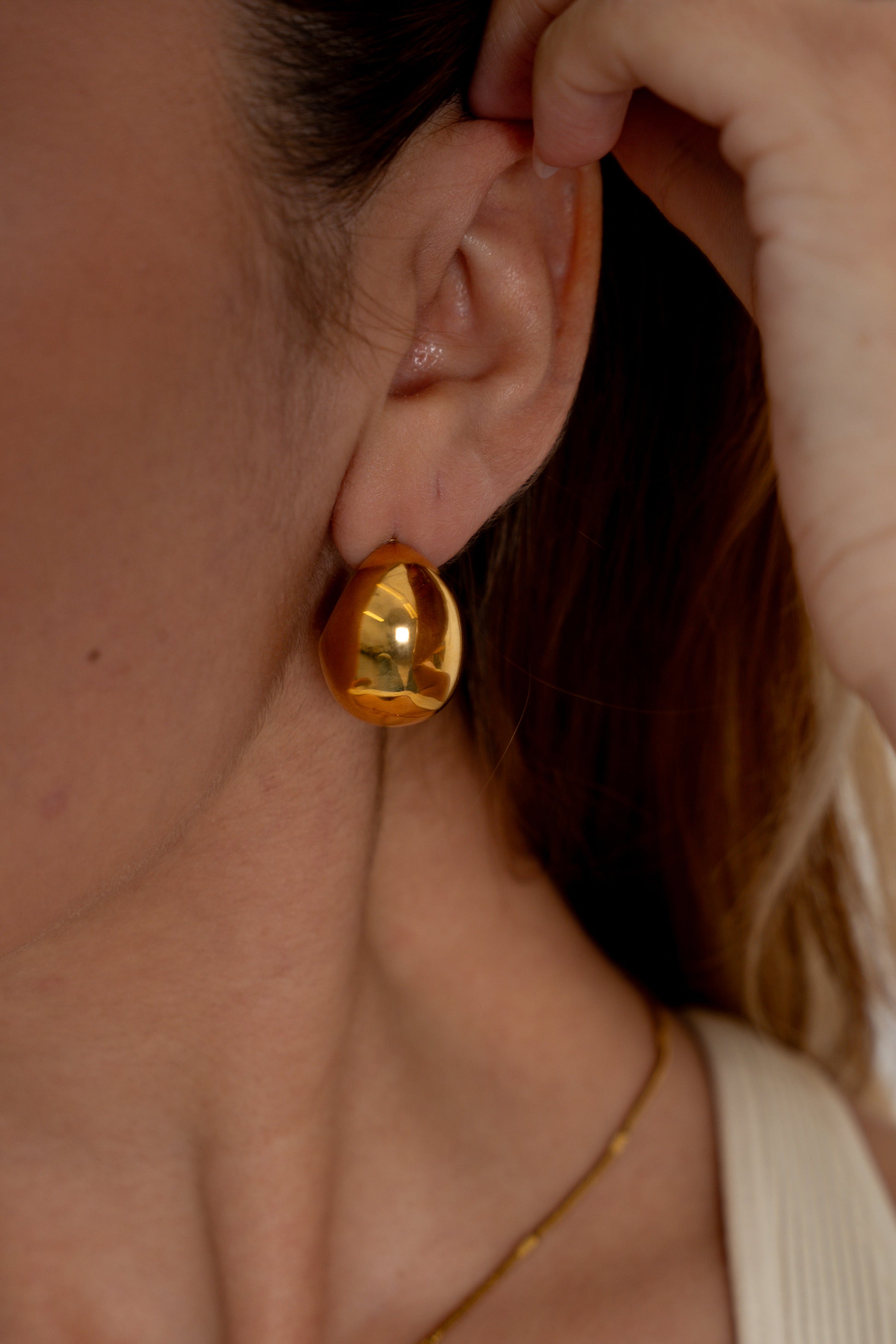 Hollow Chunky Hoops