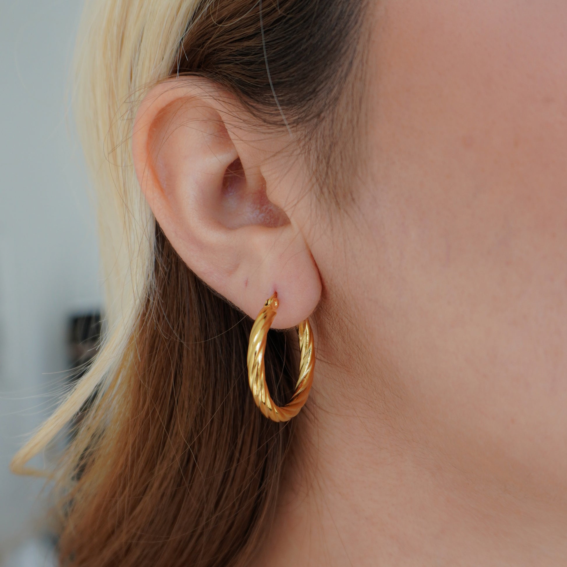 Twisted Hoop Earring