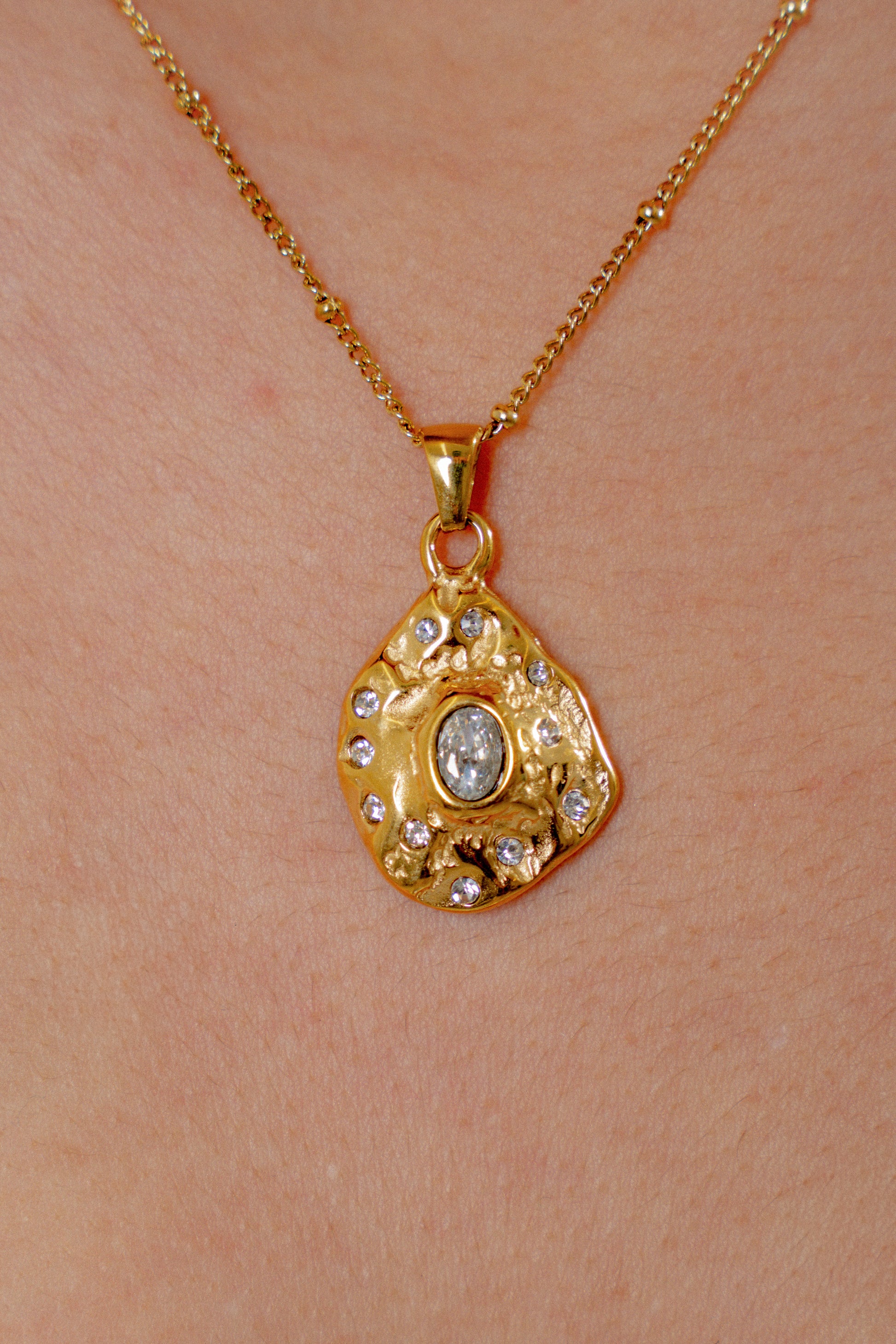 Hammered Zirconia Necklace