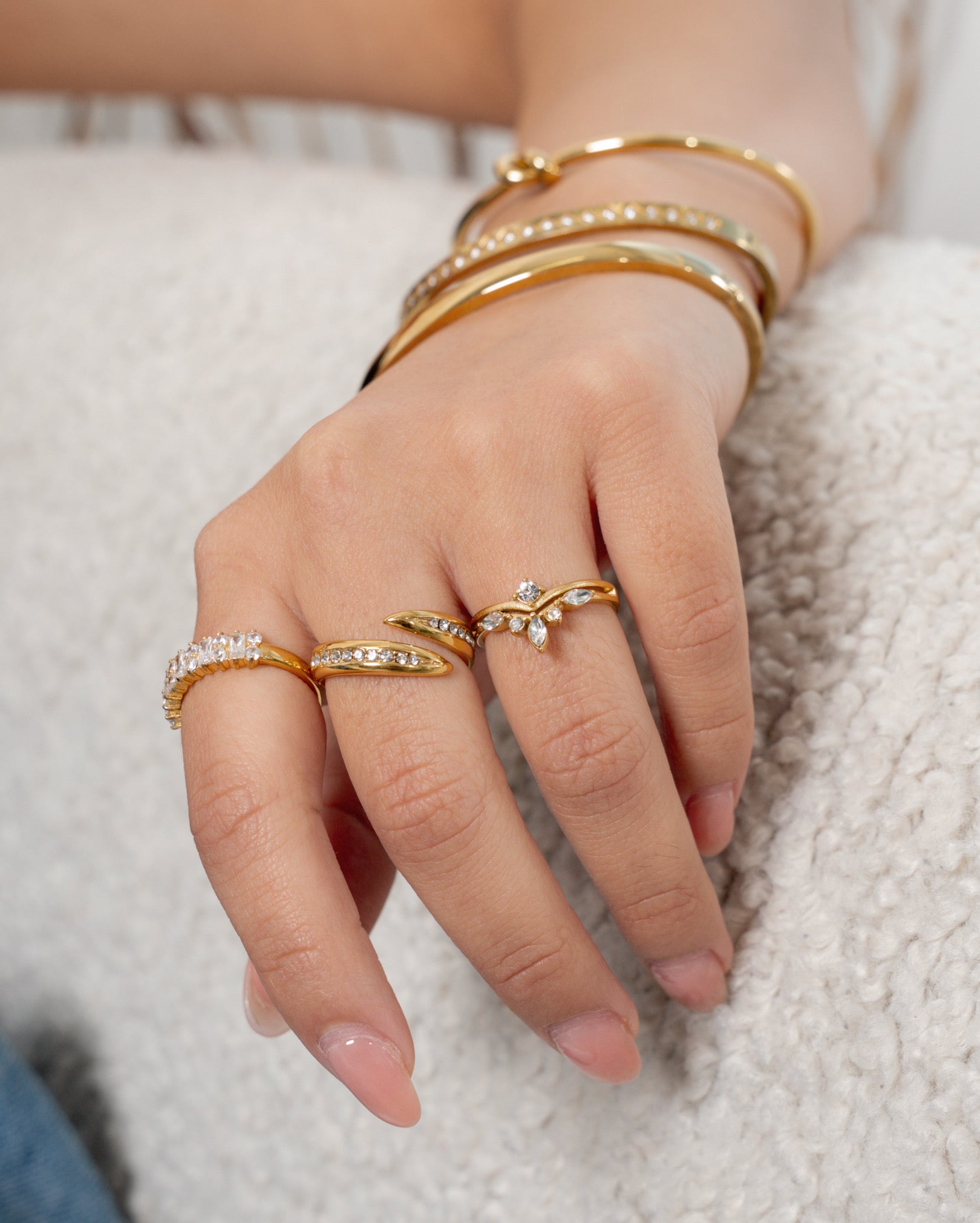 Reina Adjustable Ring